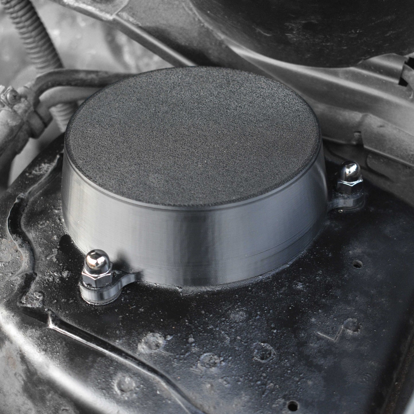 Strut Tower Dust Covers for Subaru Forester SF, SG and SH (1997-2013)