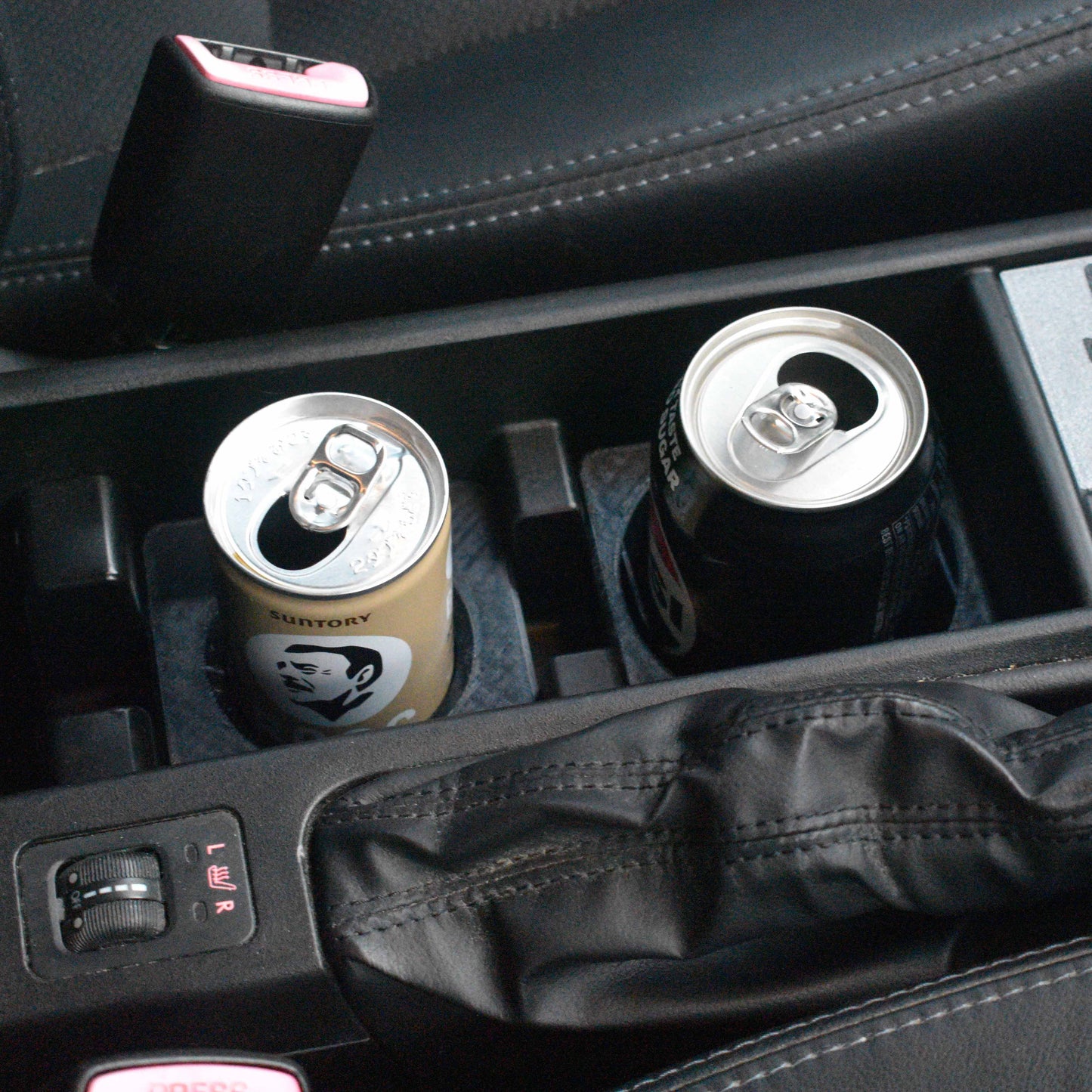 Subaru Forester SH cupholder inserts installed